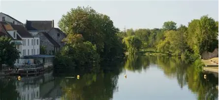 Taxi Chalette-sur-Loing vers Nemours